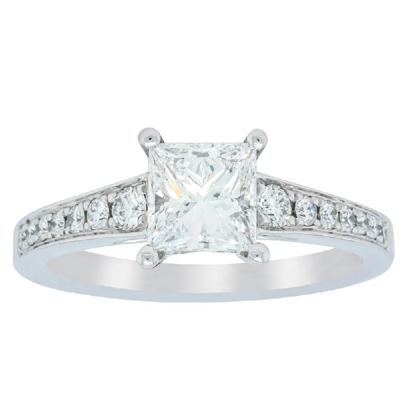 18ct White Gold 1.00ct Princess Cut Diamond Vantage Ring