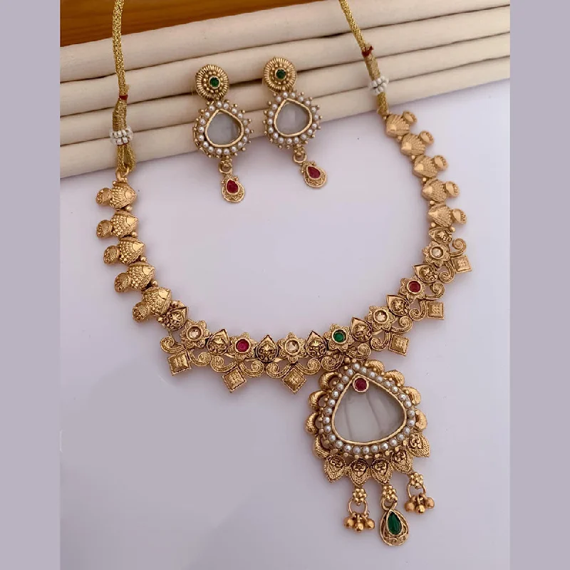 FS Collection Gold Plated Pota Stone And Pearls Necklace Set