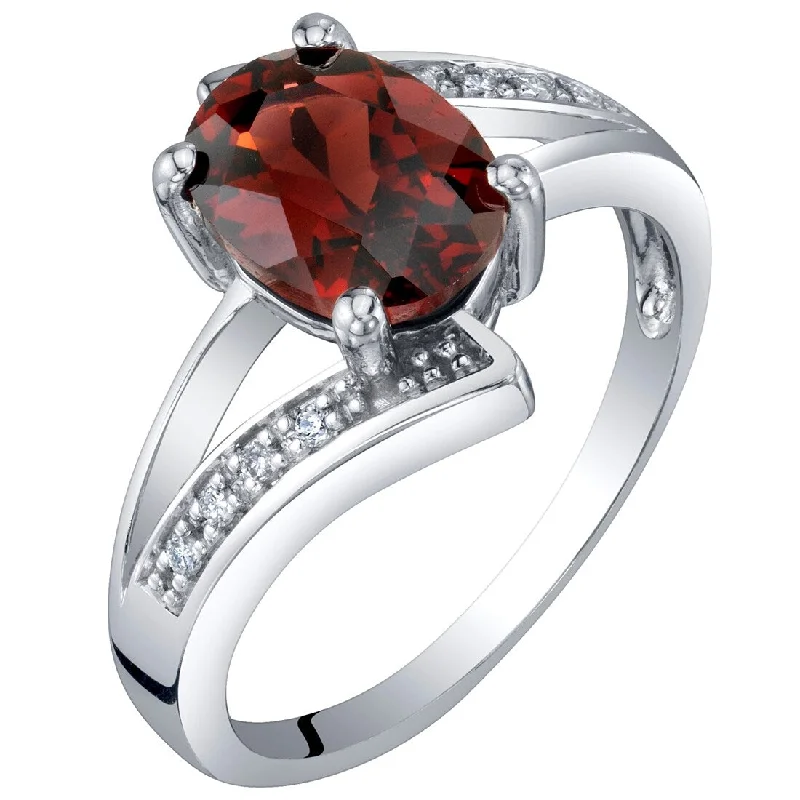 14k White Gold 1.54ct Garnet and Diamond Ring