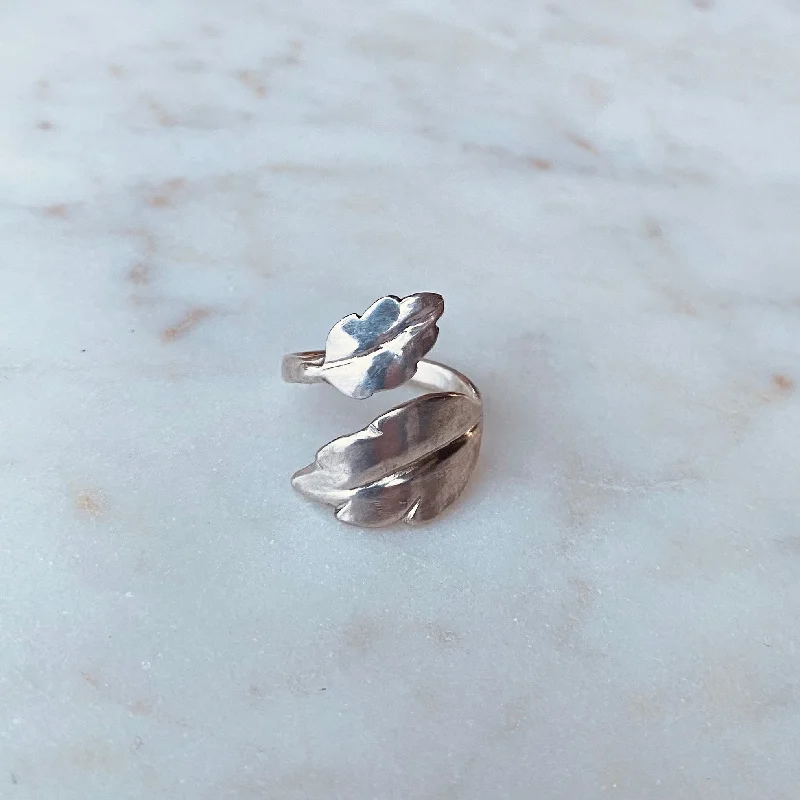 “Embrace” Leaf Ring