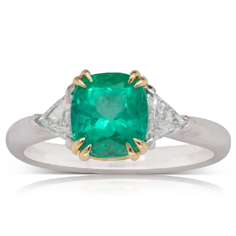 18ct White & Yellow Gold 1.78ct Emerald & Diamond Ring