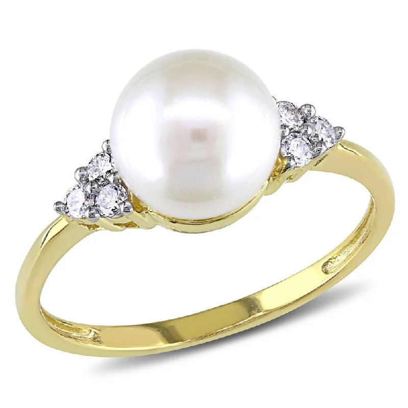 Miadora 10k Yellow Gold Cultured Freshwater Pearl and 1/8ct TDW Diamond Ring (7.5-8 mm) (H-I, I2-I3)